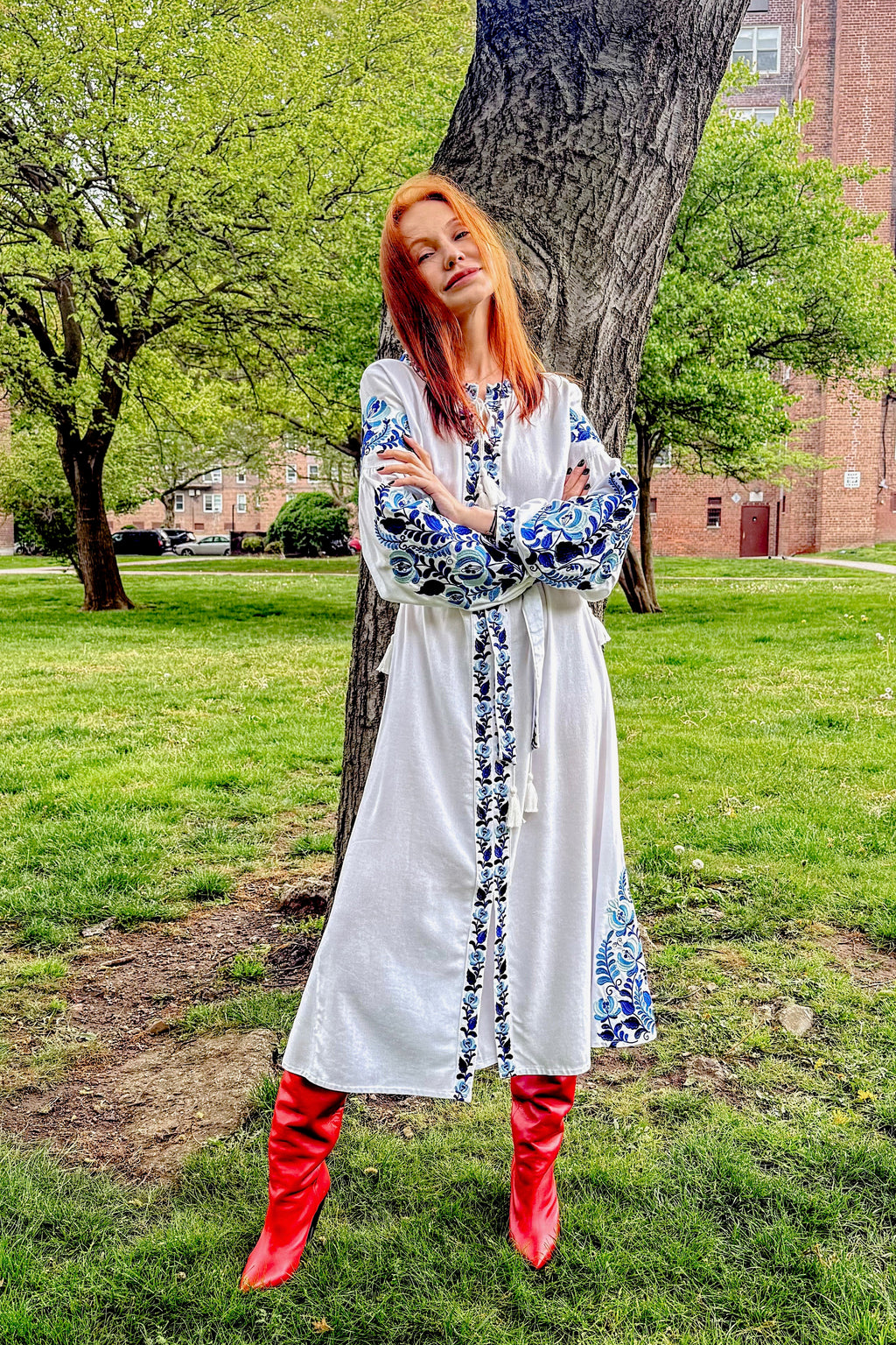Motyv Ukrainian Vyshyvanka Embroidered Dress