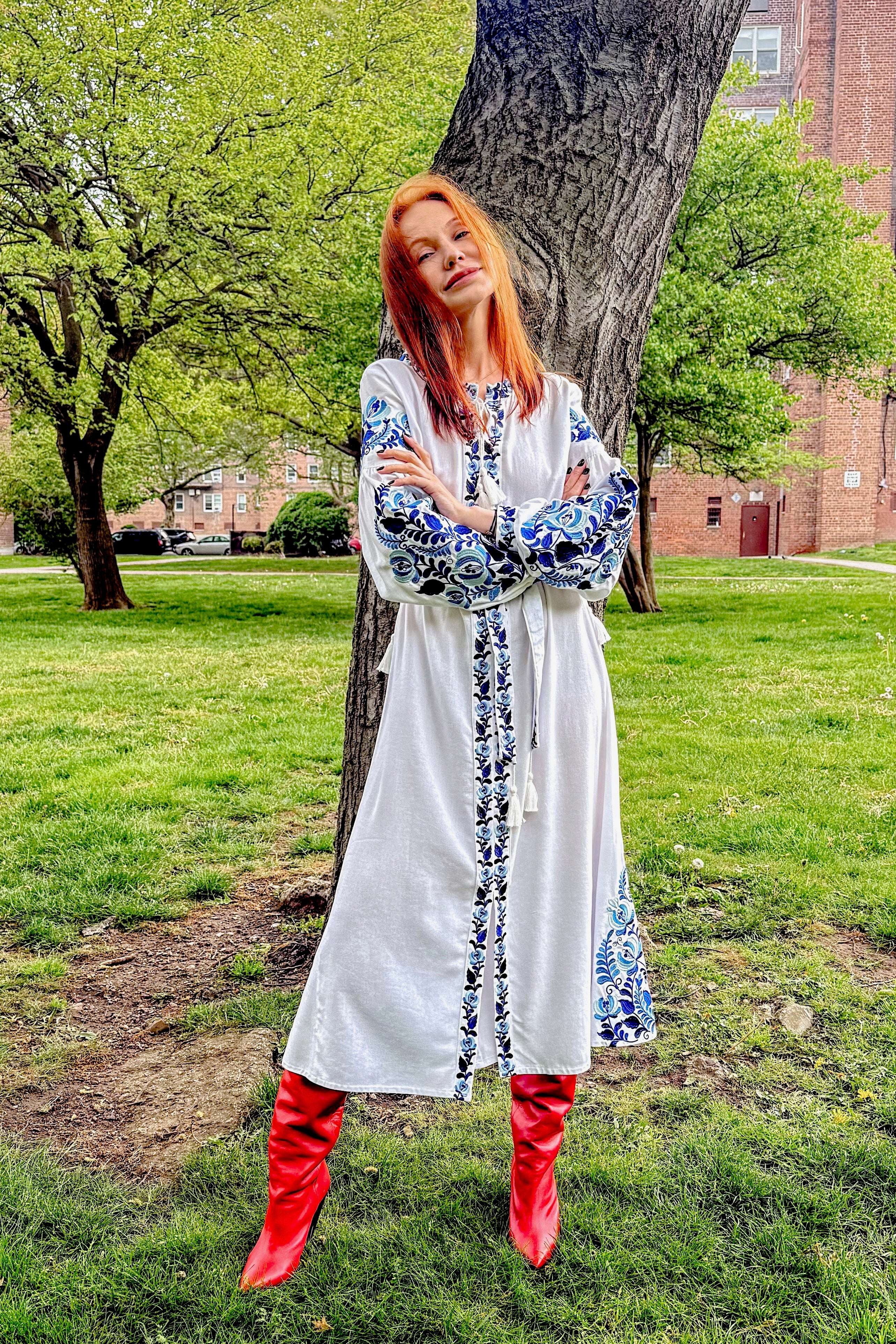 Motyv Ukrainian Vyshyvanka Embroidered Dress