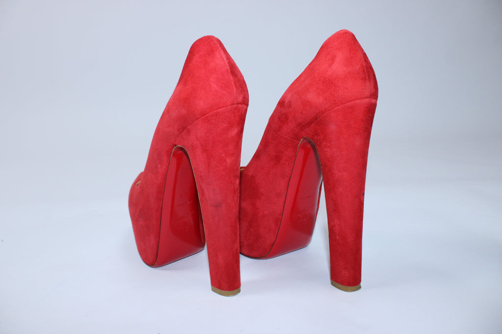 Christian Louboutin Suede Daffy Pumps