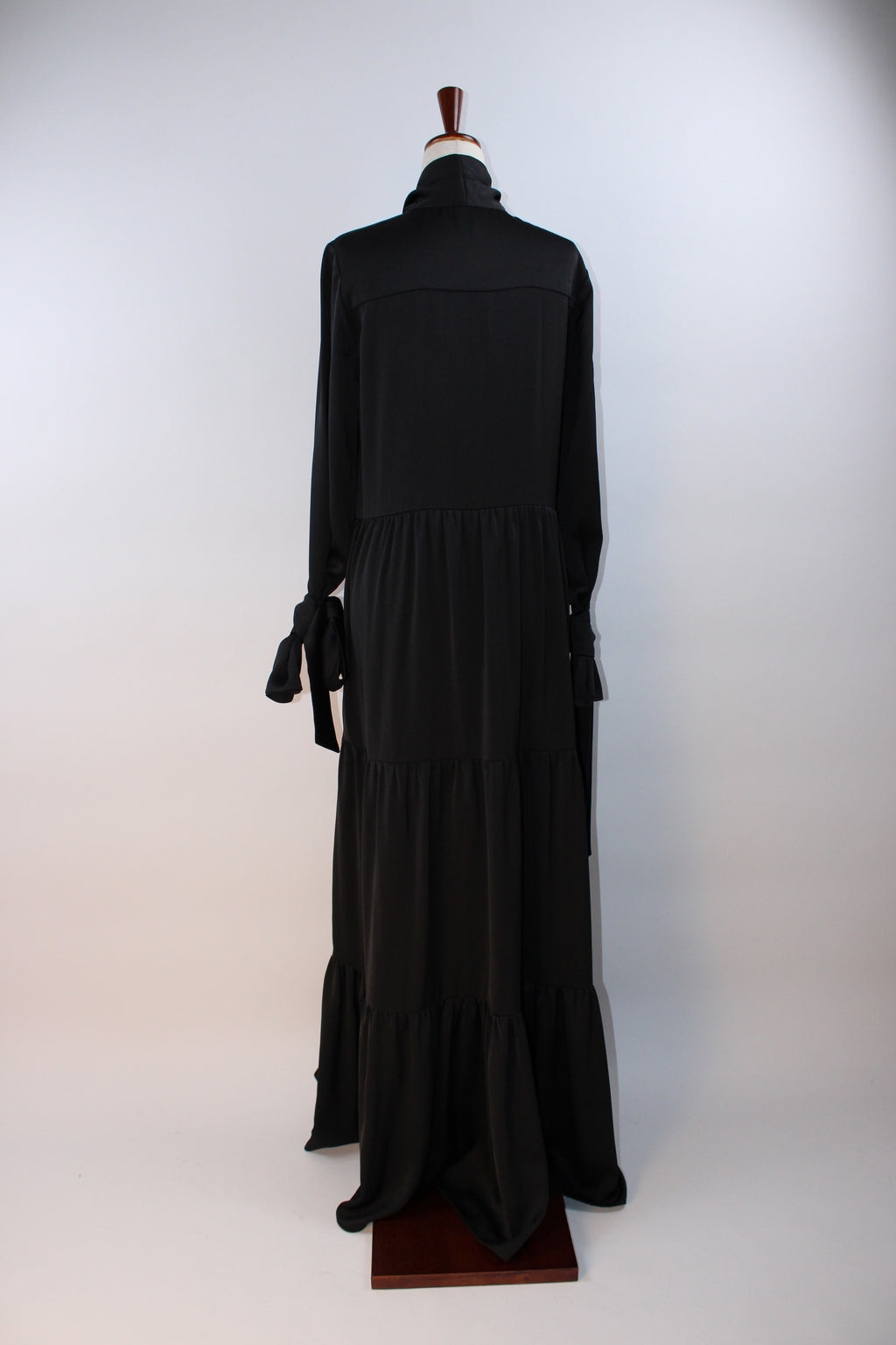 Bluzat Tiered Bow-Neck Maxi Dress