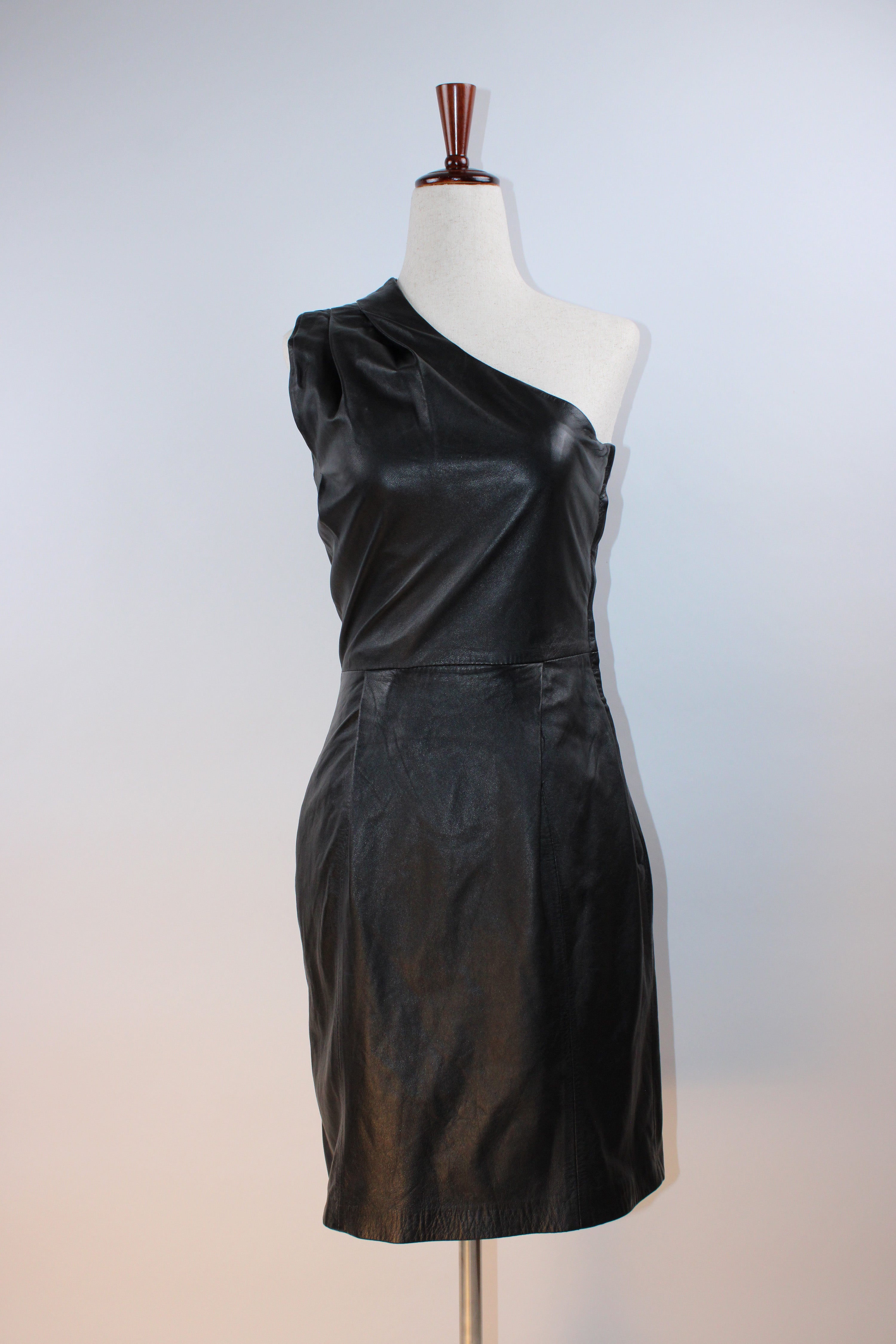 one shoulder leather dress Vegan Elevate your style with this one shoulder faux leather mini dress Jimmy Choo x H&M Leather