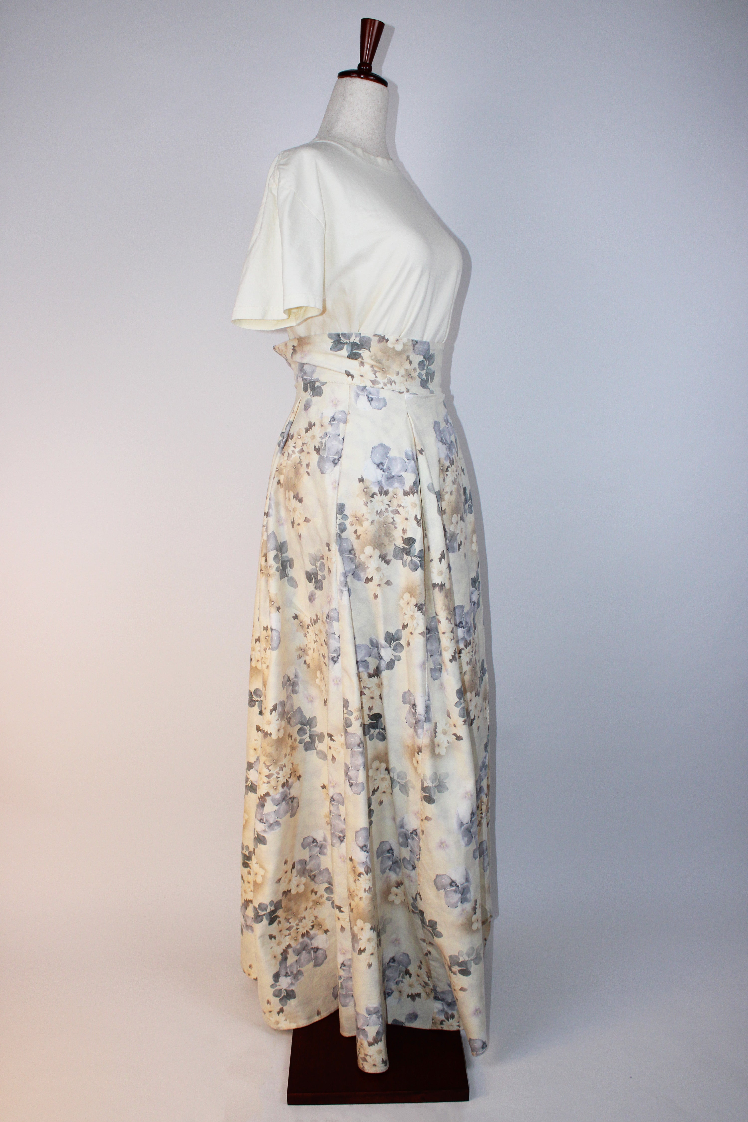 Try Merry Floral Wrap Maxi Skirt