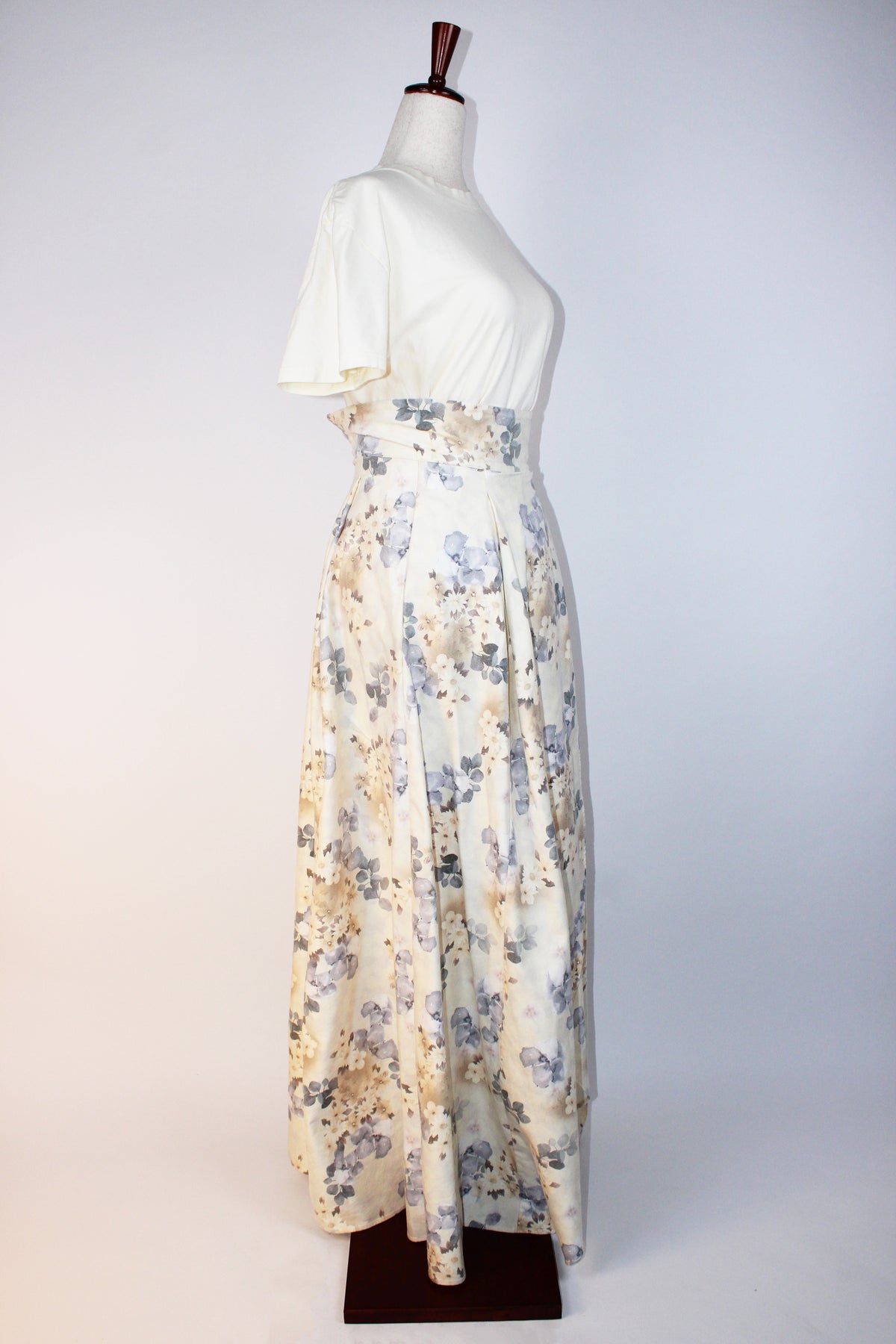 Try Merry Floral Wrap Maxi Skirt